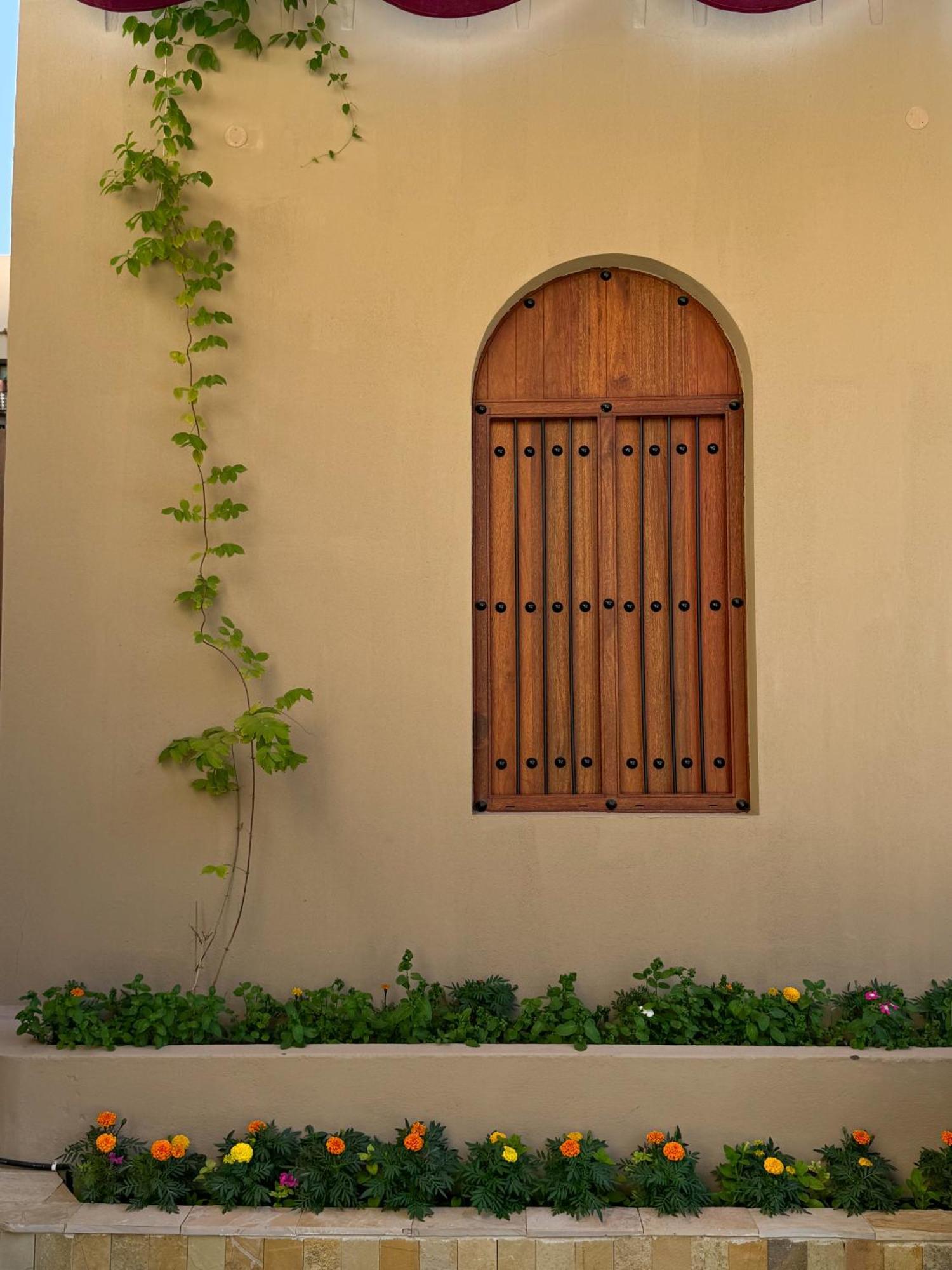 بيت أرض الثراء Rich Land House Nizva Kültér fotó
